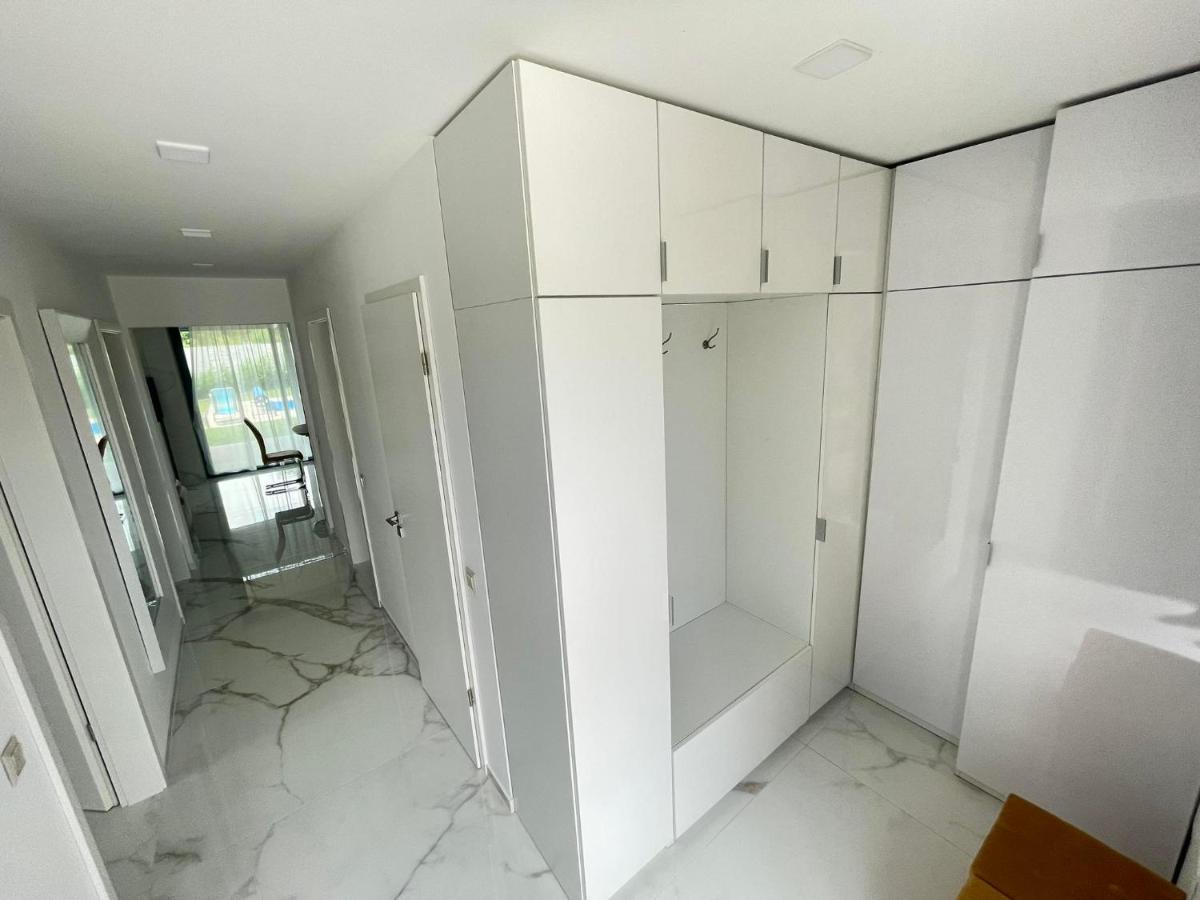 Luxury In Balatonalmadi, Almadi Lux Iii - Pure Gold Balatonalmadi