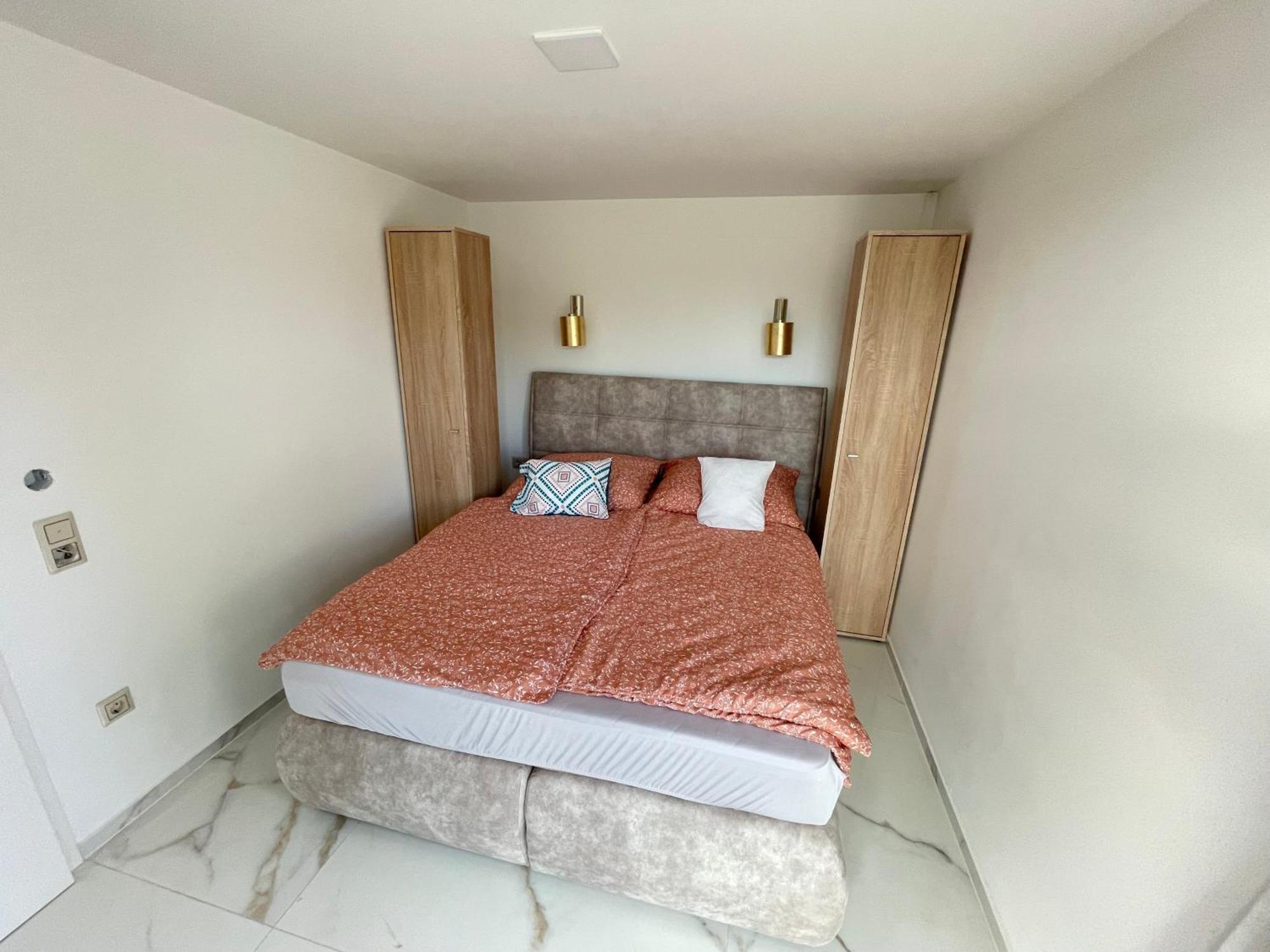 Luxury In Balatonalmadi, Almadi Lux Iii - Pure Gold Apartmán